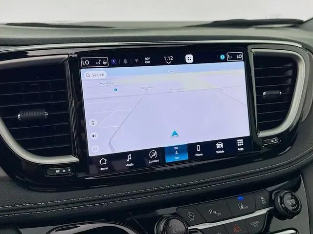 2027 Chrysler Pacifica Limited