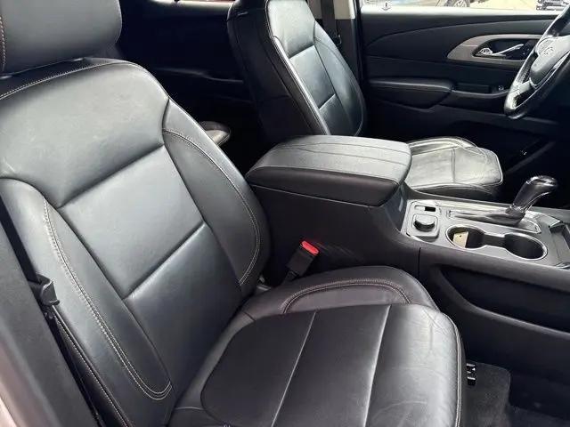 2020 Chevrolet Traverse FWD LT Leather