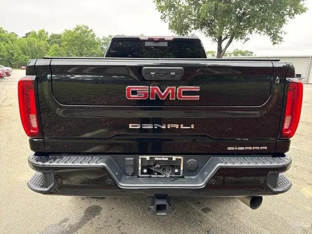 2020 GMC Sierra 2500HD 4WD Crew Cab Standard Bed Denali
