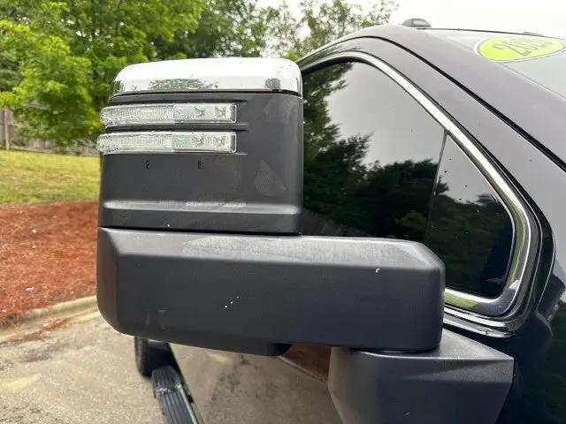 2020 GMC Sierra 2500HD 4WD Crew Cab Standard Bed Denali