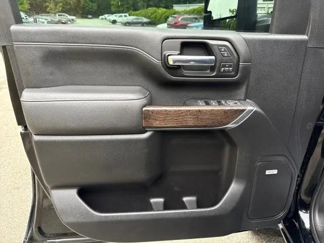 2020 GMC Sierra 2500HD 4WD Crew Cab Standard Bed Denali