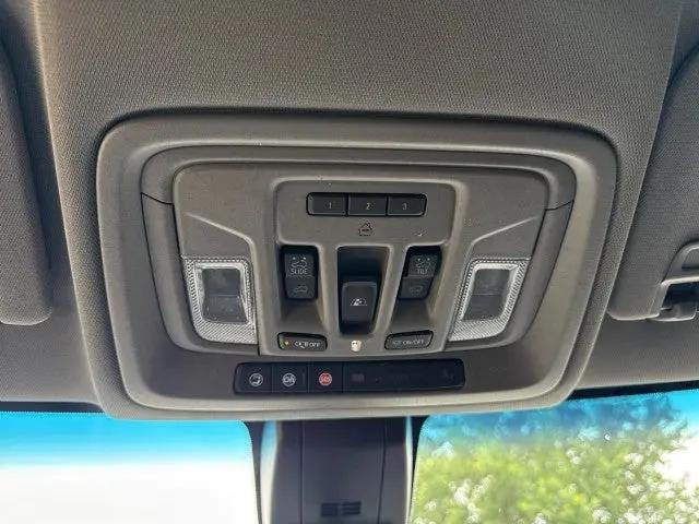 2020 GMC Sierra 2500HD 4WD Crew Cab Standard Bed Denali