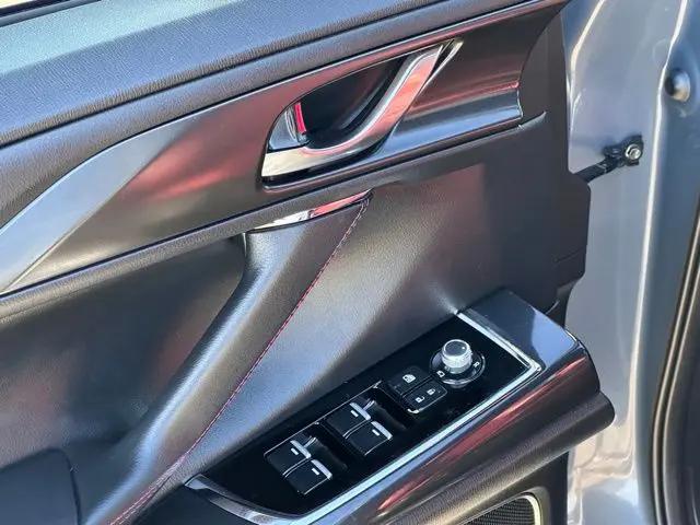 2023 Mazda CX-9 Carbon Edition