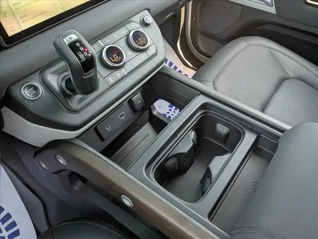 2023 Land Rover Defender 110 S