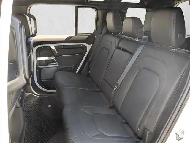 2023 Land Rover Defender 110 S