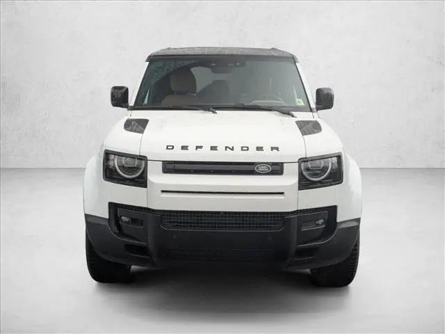 2026 Land Rover Defender P300 S