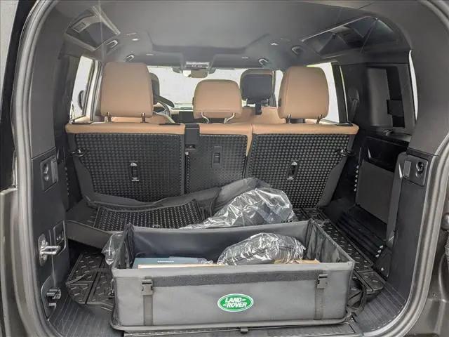 2026 Land Rover Defender P300 S