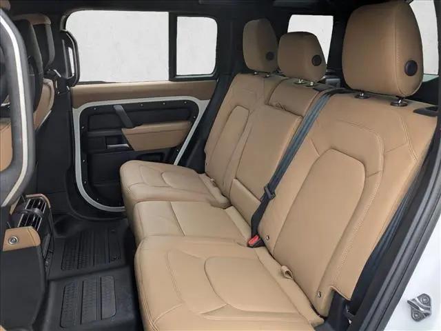 2026 Land Rover Defender P300 S