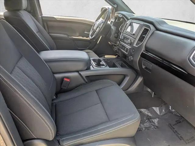 2019 Nissan Titan SV
