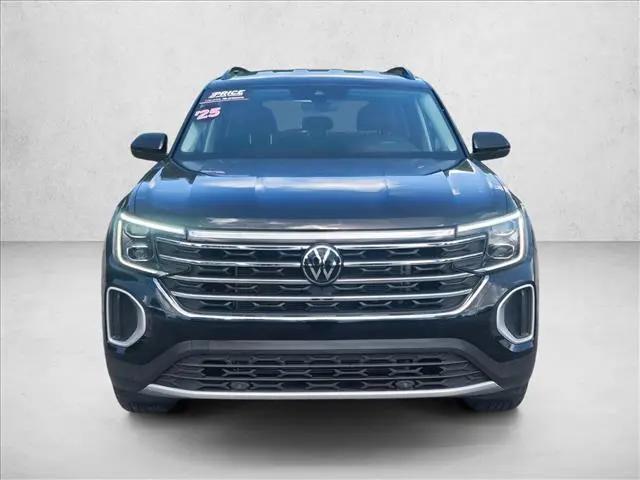 2025 Volkswagen Atlas 2.0T SE