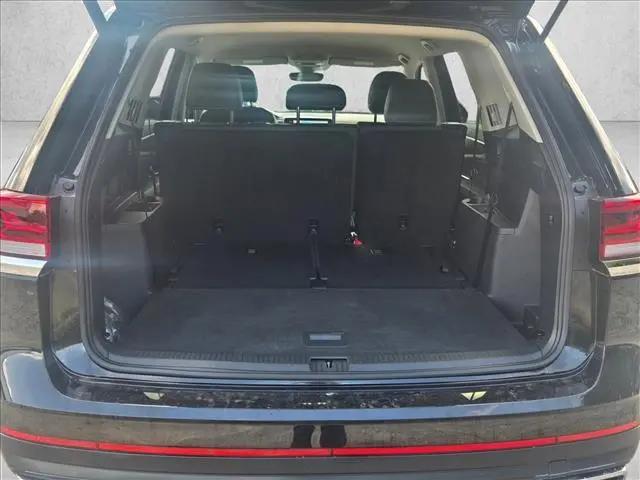 2025 Volkswagen Atlas 2.0T SE
