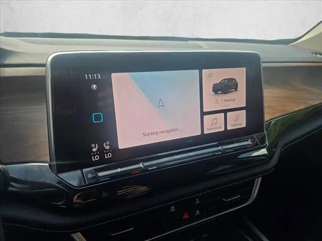 2025 Volkswagen Atlas 2.0T SE