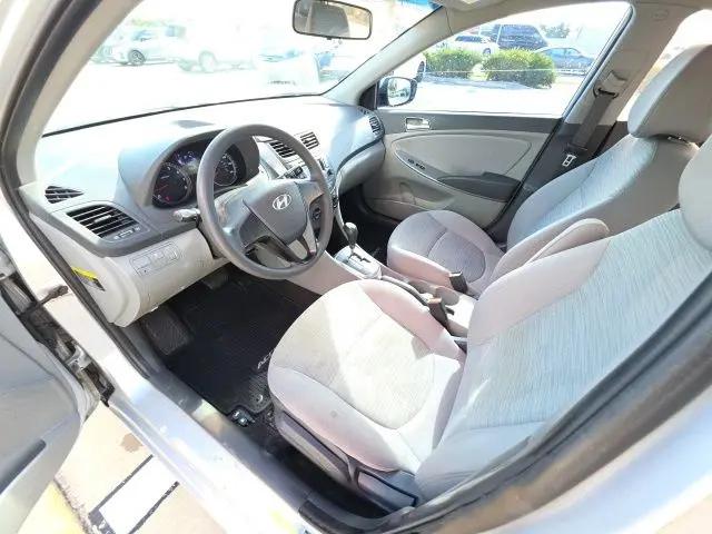 2016 Hyundai Accent SE