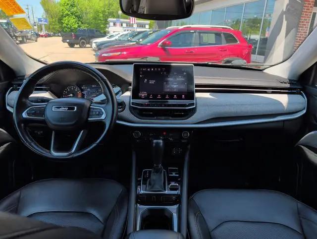 2022 Jeep Compass Latitude Lux 4x4