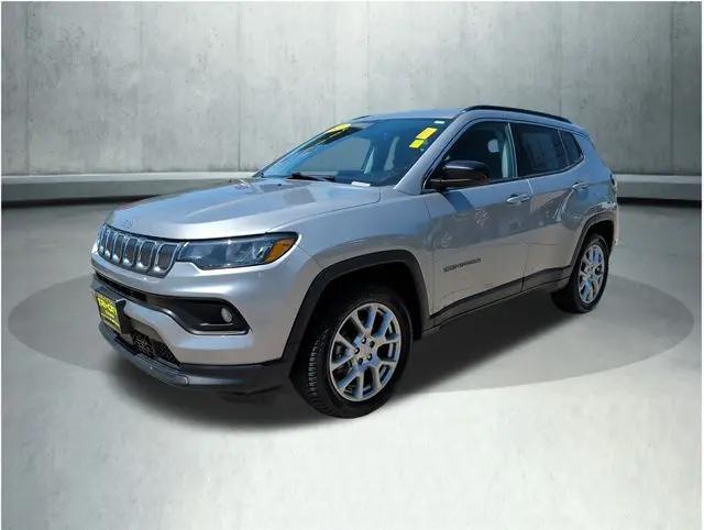 2022 Jeep Compass Latitude Lux 4x4 for sale in Somersworth, NH