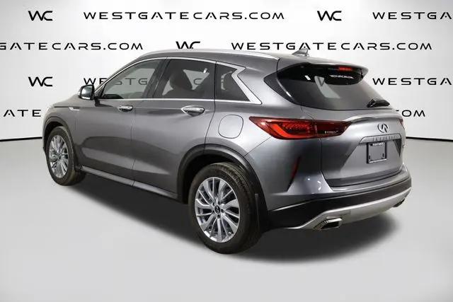 2023 INFINITI QX50 LUXE