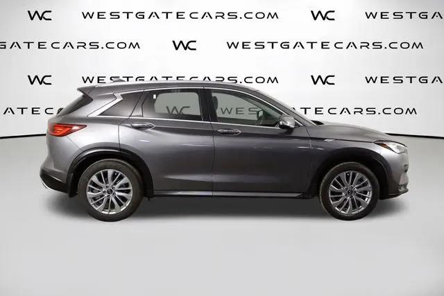 2023 INFINITI QX50 LUXE