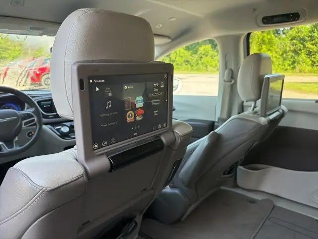 2018 Chrysler Pacifica Touring L Plus