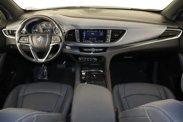 2023 Buick Enclave Essence FWD