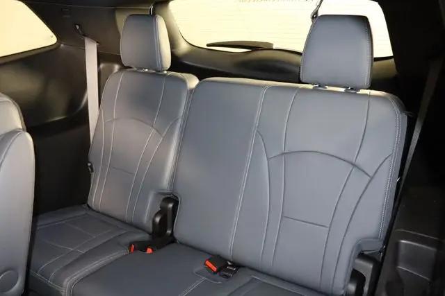 2023 Buick Enclave Essence FWD