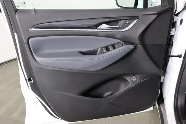 2023 Buick Enclave Essence FWD