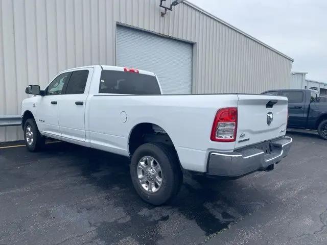 2022 Ram 2500 Big Horn Crew Cab 4x4 8' Box
