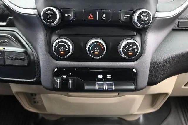 2022 Ram 2500 Big Horn Crew Cab 4x4 8' Box