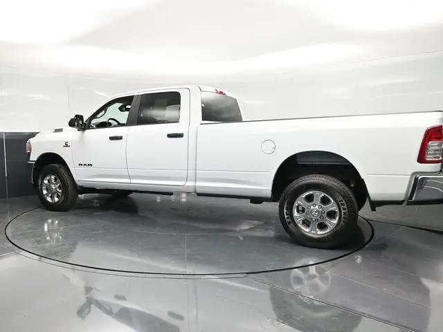 2022 Ram 2500 Big Horn Crew Cab 4x4 8' Box