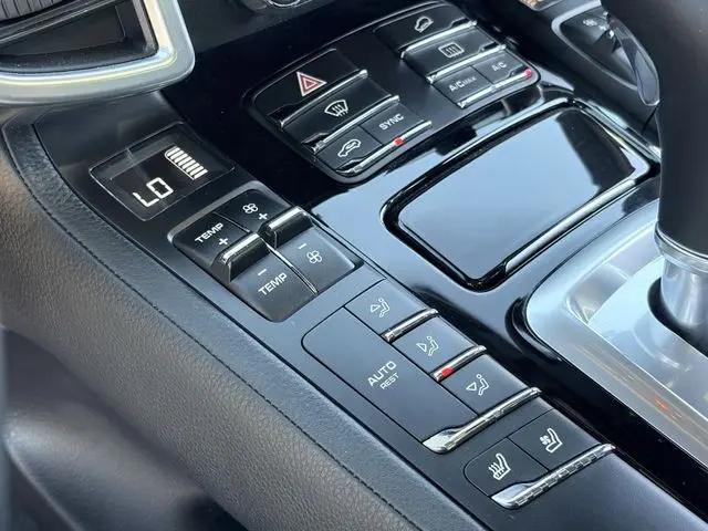 2018 Porsche Cayenne Cayenne