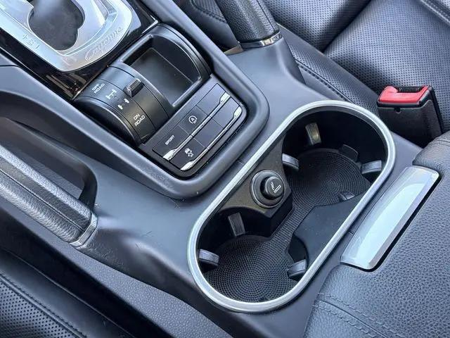 2018 Porsche Cayenne Cayenne