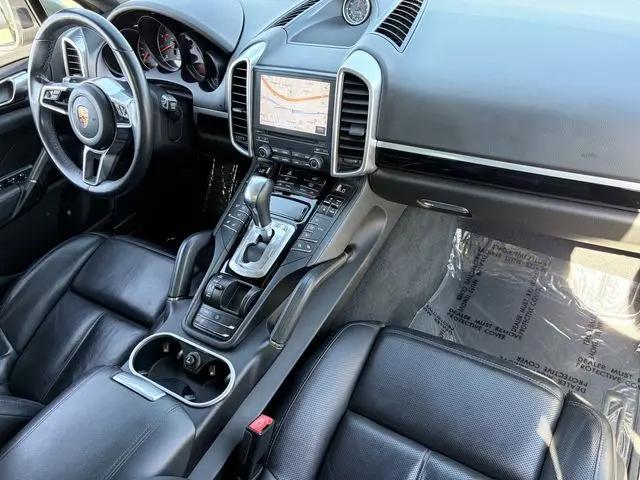 2018 Porsche Cayenne Cayenne