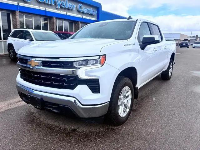 2023 Chevrolet Silverado 1500 4WD Crew Cab Standard Bed LT