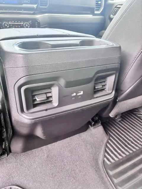2023 Chevrolet Silverado 1500 4WD Crew Cab Standard Bed LT