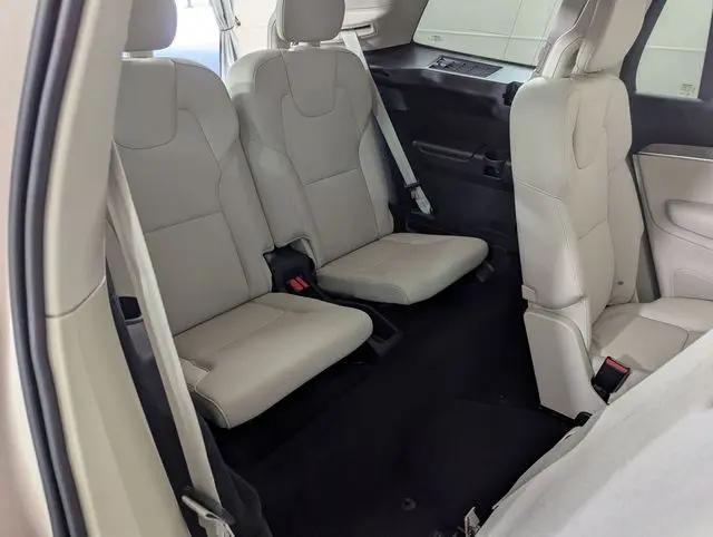 2024 Volvo XC90 Recharge T8 Plus 6-Seater