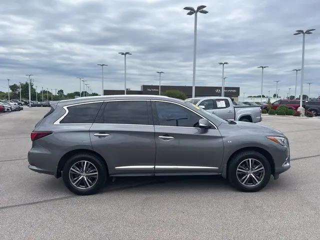 2019 INFINITI QX60 LUXE