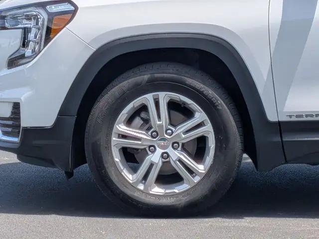 2024 GMC Terrain FWD SLE