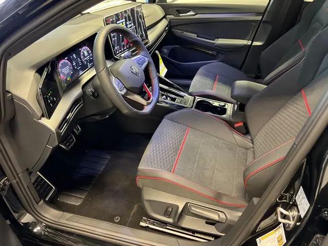 2026 Volkswagen Golf GTI SE