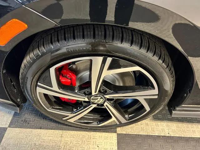 2026 Volkswagen Golf GTI SE