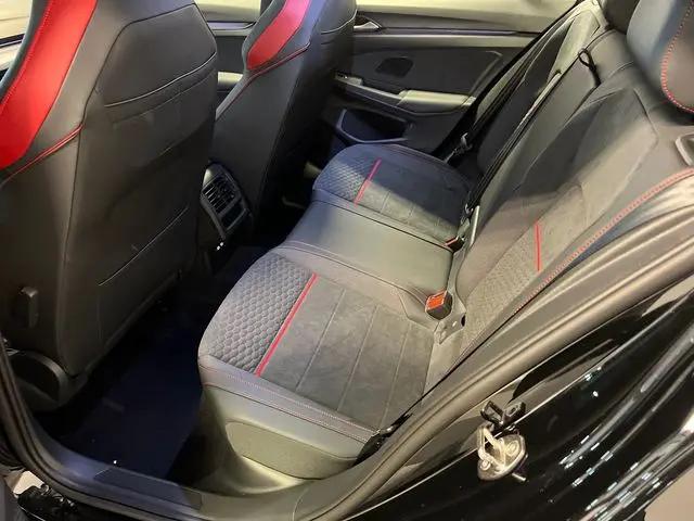 2026 Volkswagen Golf GTI SE