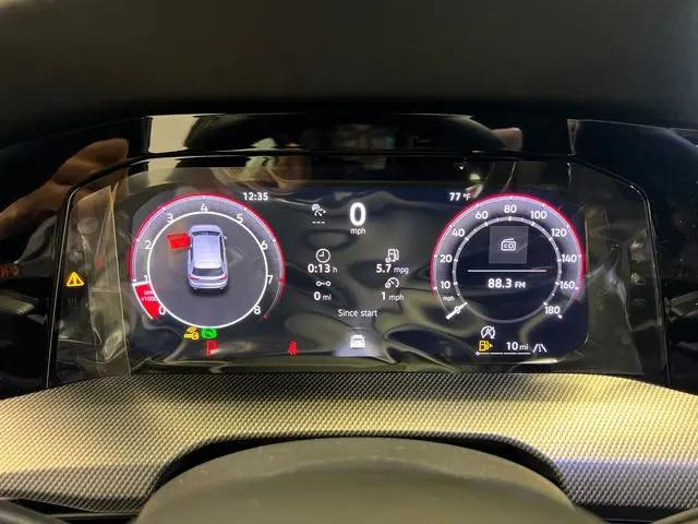2026 Volkswagen Golf GTI SE
