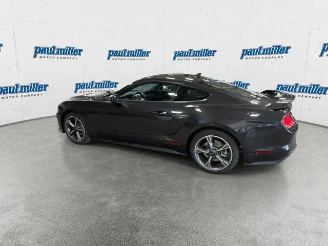2022 Ford Mustang GT Premium Fastback