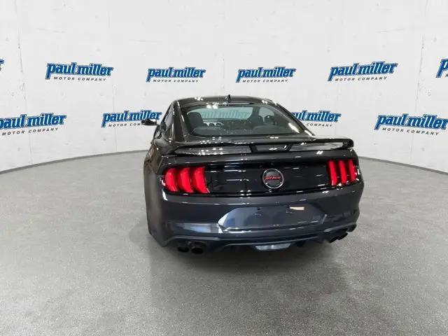 2022 Ford Mustang GT Premium Fastback