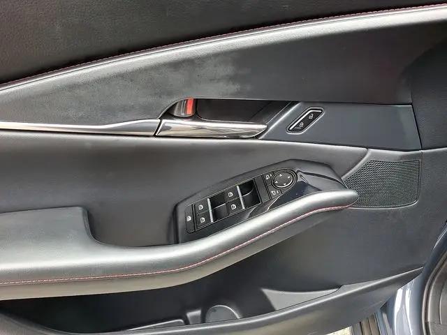 2023 Mazda CX-30 2.5 S Carbon Edition