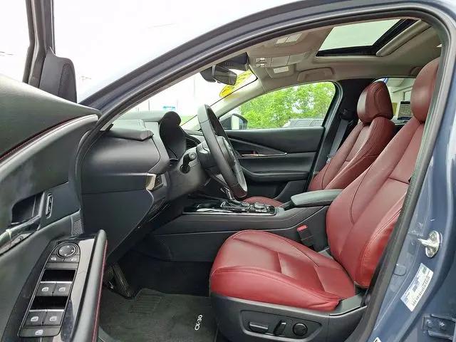 2023 Mazda CX-30 2.5 S Carbon Edition