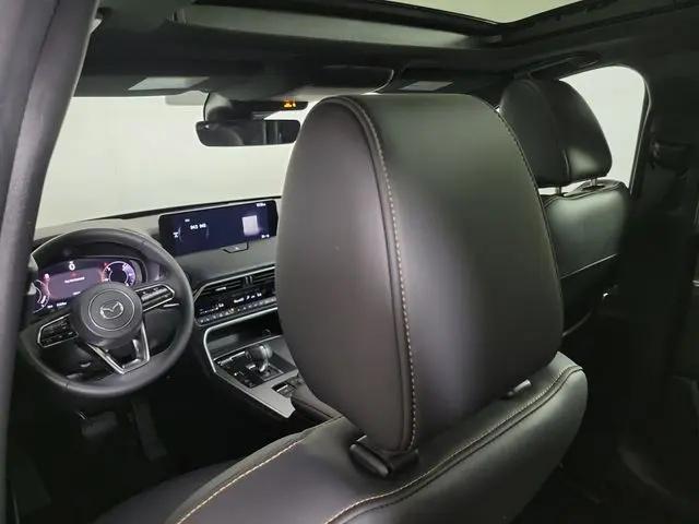 2024 Mazda X-90 Premium Plus