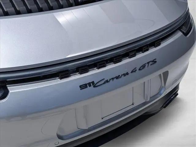 2024 Porsche 911 Carrera 4 GTS