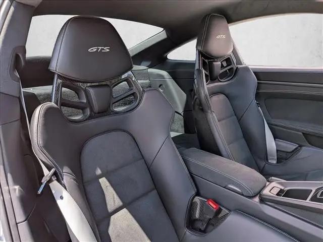 2024 Porsche 911 Carrera 4 GTS