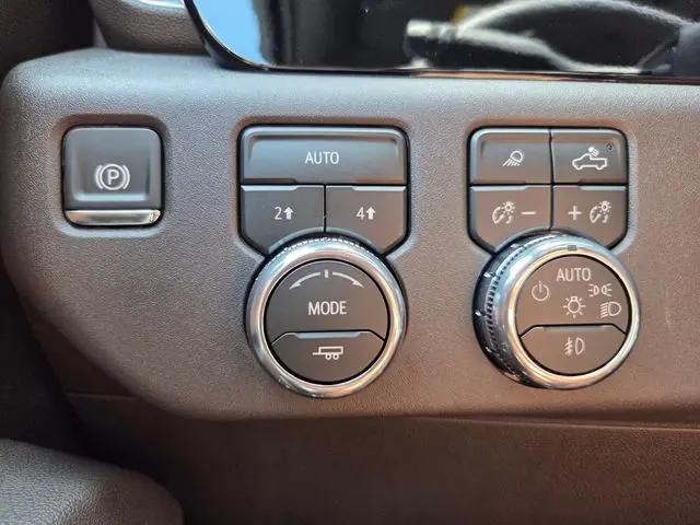 2026 GMC Sierra 1500 Crew Cab, Short Bed, SLT, 4WD