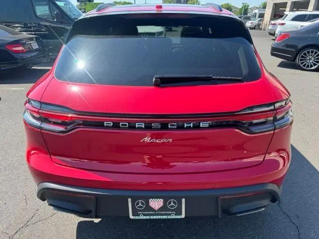 2026 Porsche Macan Macan
