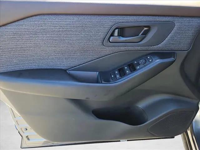 2023 Nissan Rogue S Intelligent AWD